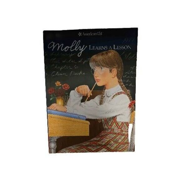 Molly Learns a Lesson Book 2: A School Story by Valerie Tripp 1988 American Girl - Picture 1 of 6